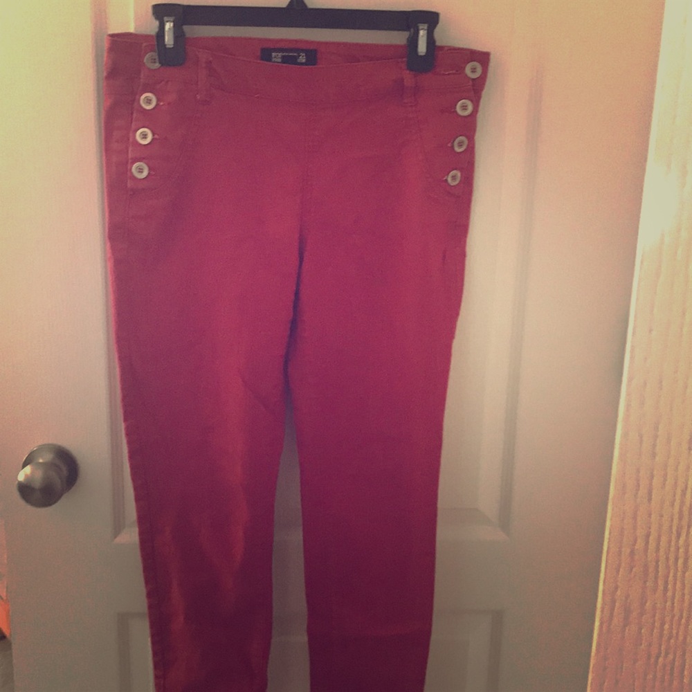 Red skinny jeans